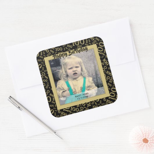 写真: 100番目模様ブラック/金ゴールド スクエアシール (封筒)