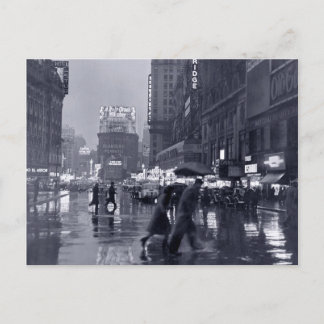 写真：1940年代のNYC in the Rain ポストカード