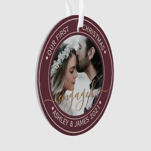 写真Our初めてのクリスマス婚約したBurgundy オーナメント (正面)