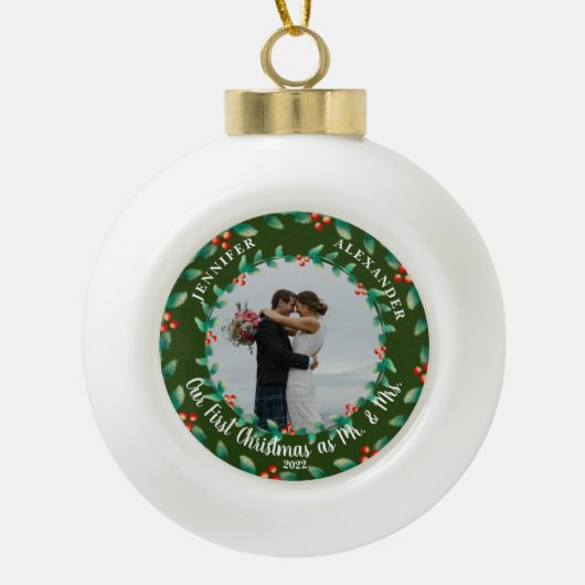写真Snowflake氏とMrsの初めてのクリスマス セラミックボールオーナメント (正面)