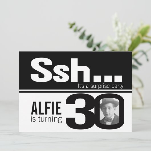 写真sshメンズ白黒30th誕生日招待状 招待状 (スタンド正面)