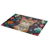 冠をかぶった宝石をちりばめた猫 カッティングボード (角)