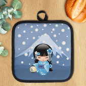 冬こけし人形 – ブルーマウンテンゲイザーガール 鍋敷き