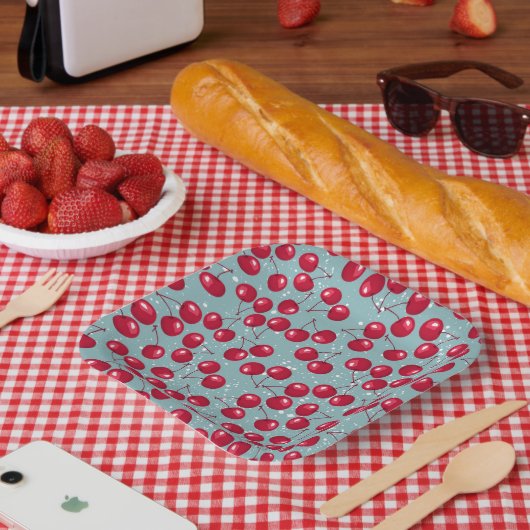 冬さくらんぼ。 ペーパープレート (ピクニック)