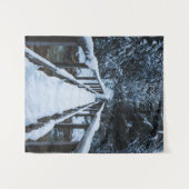 冬に川を渡る タペストリー (正面(横))