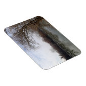 冬に川沿いを生きる マグネット (右側)