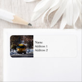 冬に駐車されたスクールバス ラベル (インサイチュ)