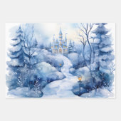 冬のおとぎ話の雪の城のシーンブルーとホワイト ラッピングペーパーシート (正面)