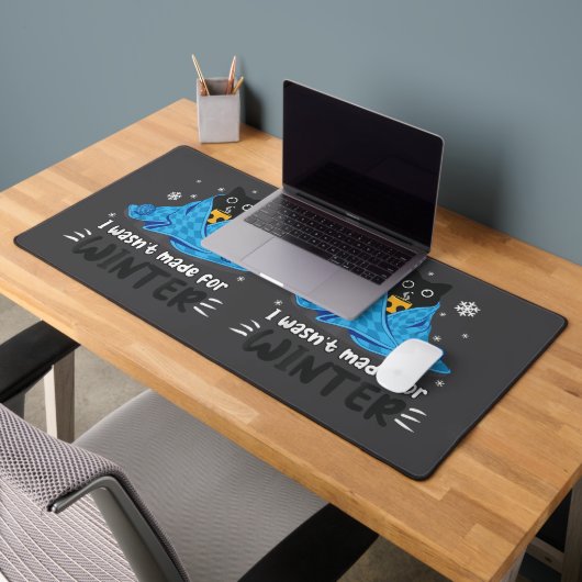 冬のおもしろい可愛いキャットコーヒAniに作られたのではない デスクマット (オフィス2)