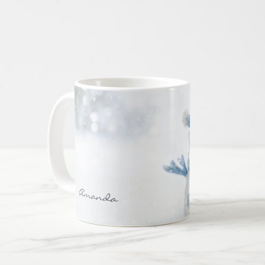 冬のかわいい雪だるまの写真 – クリスマス コーヒーマグカップ (正面左)