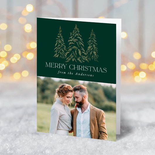 冬のきらめく松の緑のメリークリスマスフォト シーズンカード