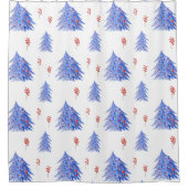 冬のアイスブルーツリーホリーベリーホワイトクリスマス シャワーカーテン (正面)