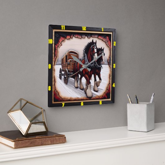 冬のアホールパーソナライズされた: Charred Wood Clydesdale スクエア壁時計 (オフィス)