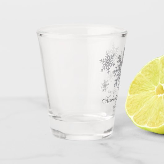 冬のウェディングシルバースノーフレークスショットグラス ショットグラス (左)