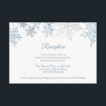 冬のウェディング・レセプション シルバー・ブルーの雪の結晶 エンクロージャーカード<br><div class="desc">シルバー・ブルーの雪の結晶がデザインされたクリスマスのウェディング・レセプションカード。冬のウェディングや季節のイベントに最適。</div>