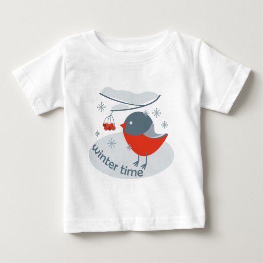 冬のウシバエと赤いローワンの果実 ベビーTシャツ (正面)