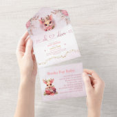 冬のウッドランドの女の子のベビーシャワー オールインワン招待状 (貼ってはがせる)