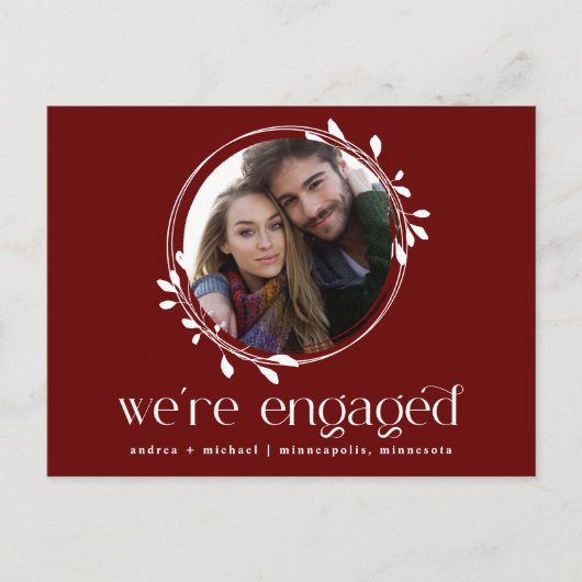 冬のエンゲージメント写真発表 ウェディング インビテーションポストカード (正面)