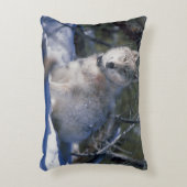 冬のオオカミ アクセントクッション (正面(垂直))