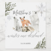 冬のオーネダーランドウッドランド動物の最初の誕生日 ワインラベル (シングルラベル)