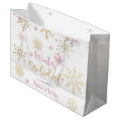 冬のオーネダーランドグリッター雪の結晶の誕生日 ラージペーパーバッグ (正面アングル)