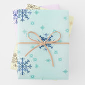 冬のクリスマススノーフレーク青い黄色の雪 ラッピングペーパーシート (インサイチュ)