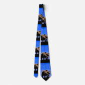 冬のグリズリーベア – オリジナルワイルドライフアート ネクタイ (裏面)