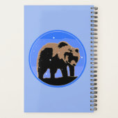 冬のグリズリーベア – オリジナルワイルドライフアート プランナー手帳 (裏面)