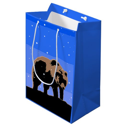 冬のグリズリーベア – オリジナルワイルドライフアート ミディアムペーパーバッグ (正面アングル)