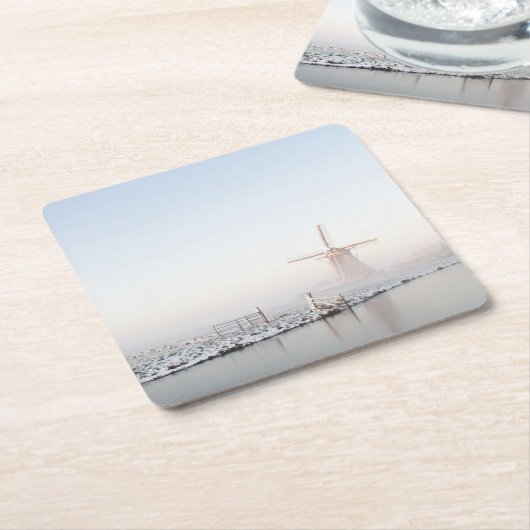 冬のコースターの雪の風車 スクエアペーパーコースター (アングル)