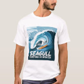 冬のサーファーカモメ、カモメサーフィン、カモメ Tシャツ (正面)