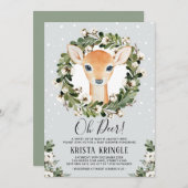 冬のシカのベビーシャワーの緑の草木は雪片を包みます 招待状 (正面/裏面)