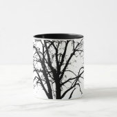 冬のシルエットのLeafless木 マグカップ (中央)
