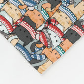 冬のスカーフと帽子の柄の猫 フリースブランケット (角)