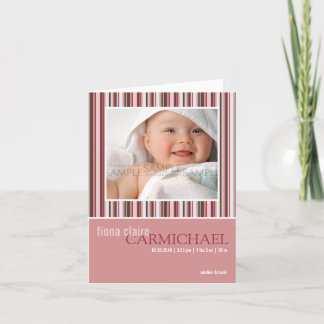 冬のストライプのピンク • ベビーの発表 案内状