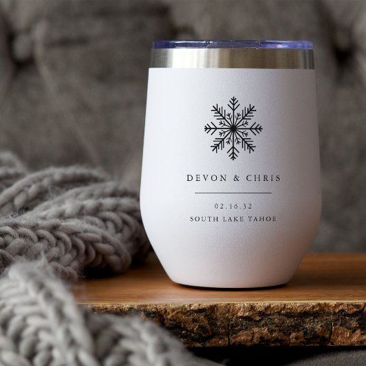 冬のスノーフレークの目的地の結婚式の好意