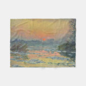 冬のセーヌ川の夕日（クロード・モネ） フリースブランケット (正面(横))