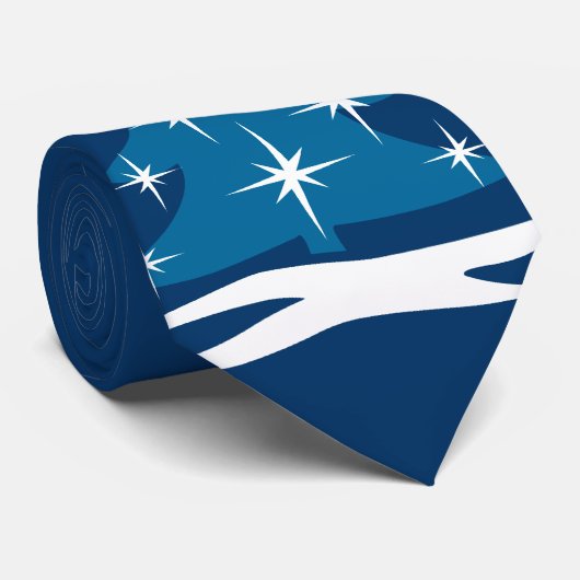 冬のタイの青いクリスマスツリーのお祝いの休日のタイ ネクタイ (ロール)