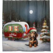 冬のダックスシュント・キャラバンクリスマスアドベンチャー シャワーカーテン (正面)