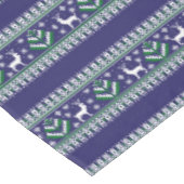 冬のダークブルーとグリーンクリスマスフェア島 テーブルクロス (アングル)