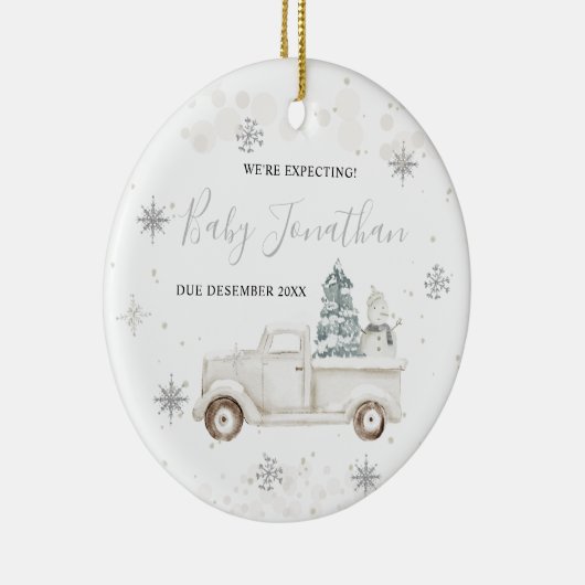 冬のトラック男の赤ちゃん女の子の妊娠の発表 セラミックオーナメント (右)