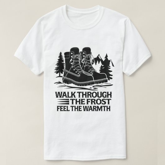 冬のハイキングブーツ 凍った山の冒険 Tシャツ (デザイン正面)