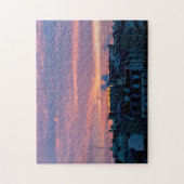 冬のパリの屋根の上の日の出 – フランス ジグソーパズル (縦)