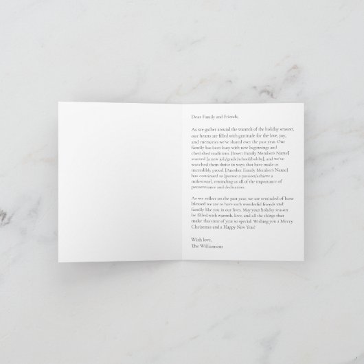 冬のパーソナライズされたクリスマスシーンファミリーレター シーズンカード (内部)