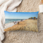 冬のビーチシーン ランバークッション (ブランケット)