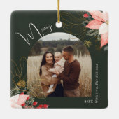 冬のフローラアーチメリークリスマスホリデー セラミックオーナメント (裏面)