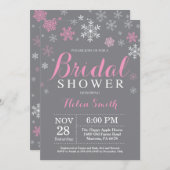 冬のブライダルシャワーのピンクの雪片の灰色 招待状 (正面/裏面)