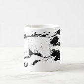 冬のベッドでくつろぐテリアの時計 コーヒーマグカップ (中央)
