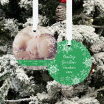 冬のベビーの初めてのクリスマス雪片の写真 オーナメント<br><div class="desc">ベビーの第1回クリスマスを記念して宇宙と白と銀のグリッターの雪片を楽しめる甘いデザイン!コーディネート商品のコレクションは当店zazzle.com/store/doodleluluで入手できる。お連絡もし客様のマッチングデザインを作成するには、この製品を特定の製品に適用する必要ユニークがあります！6月2日までにDoodleLuluを見てくれてどうもありがとうバグデザイン!</div>