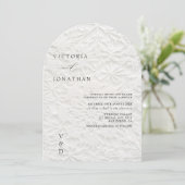 冬のモノグラム 白い結婚式の招待状 招待状 (スタンド正面)